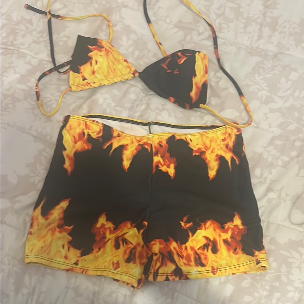 NEVER BEEN WORN. SHEIN Size S Bikini with Boy Shorts.  Flame Print Bikini Set.